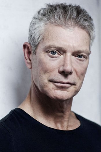 stephen_lang