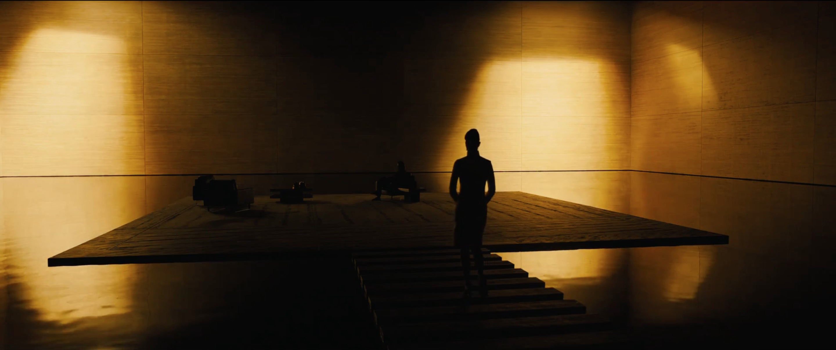 Blade-Runner-2049-trailer-2-36