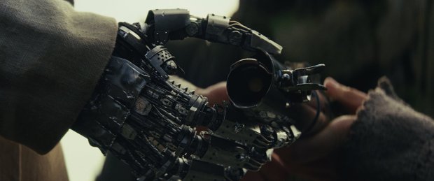 last-jedi-luke-lightsaber