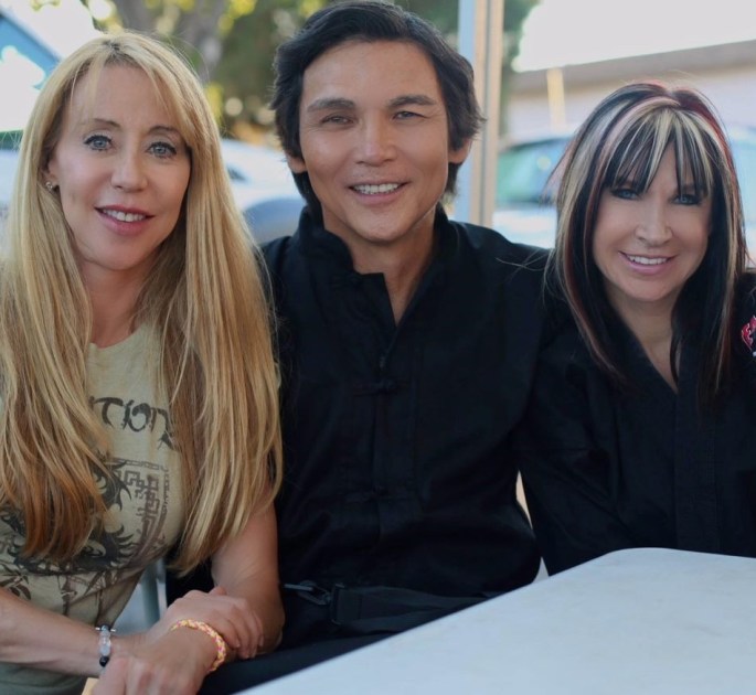 33167892_2153426741339742_2642319715074048000_n