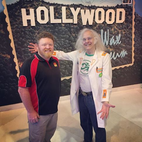 39286323_10155733825962467_6006250702458847232_n